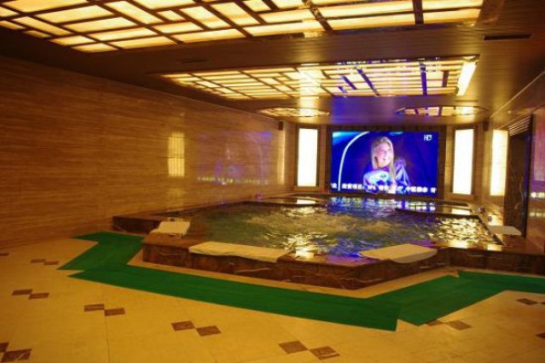 重庆酒店秘境：房间桑拿，一泡解千愁